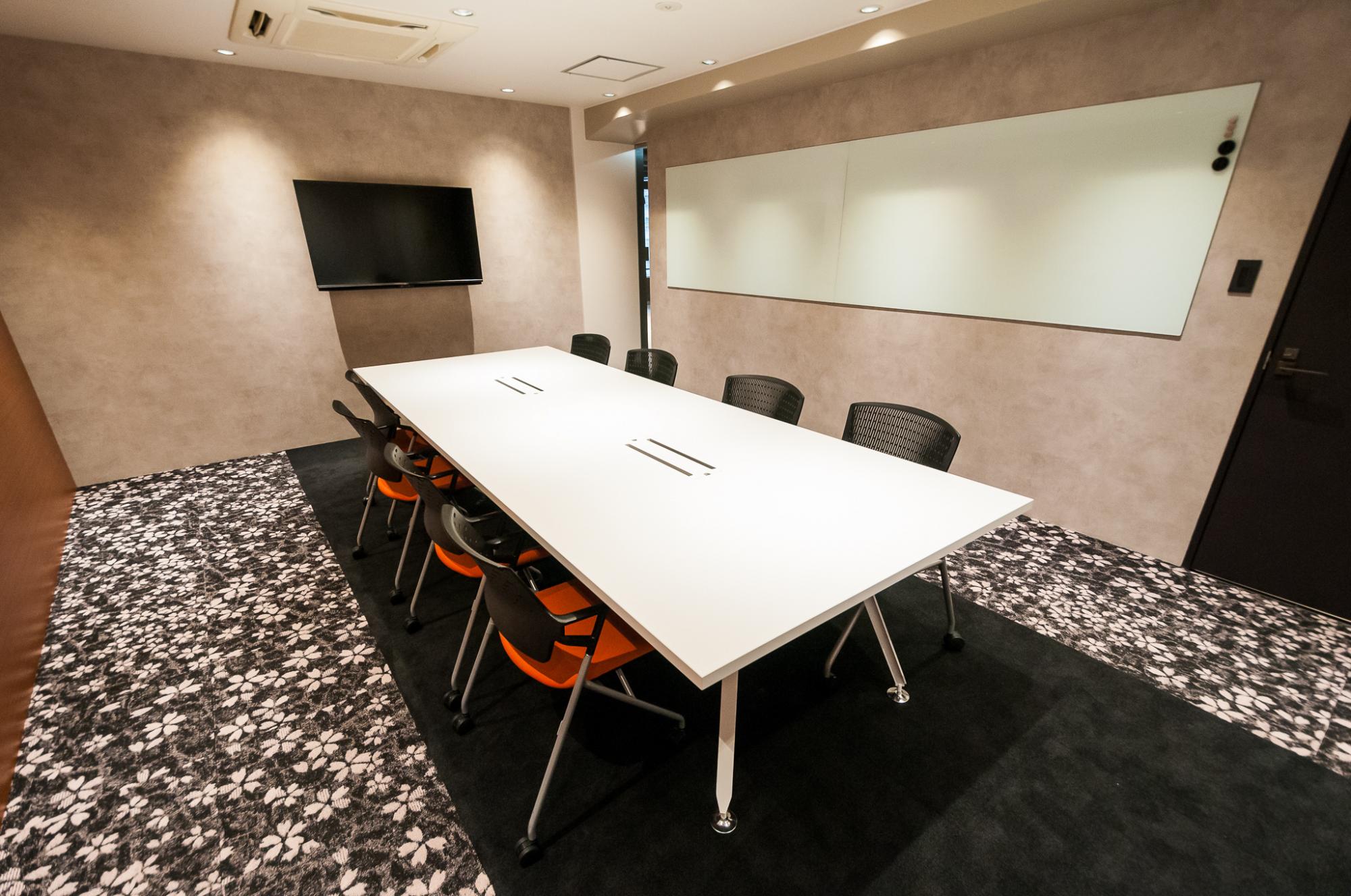 【在庫4枚】壁掛け ホワイトボード 3m 塾 会議室 オフィス 店舗 オフィス移転プロジェクトマネジメントや空間デザインなら、ミライズ